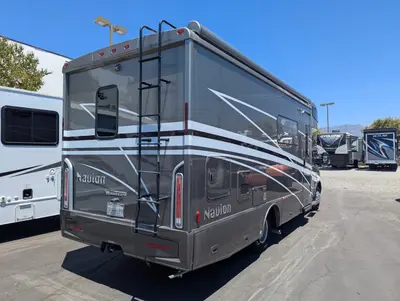 2022 Winnebago Navion Navion photo 8