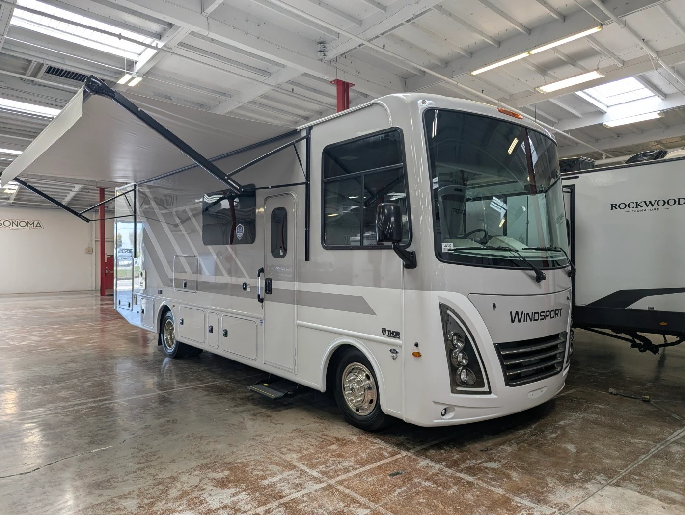 2027 Thor Motor Coach Windsport exterior