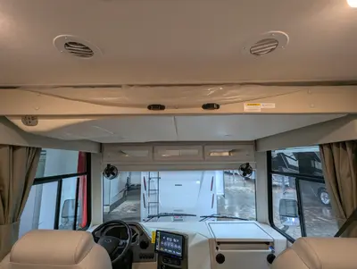 2027 Thor Motor Coach Windsport photo 17
