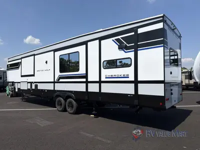 2027 Forest River RV Cherokee Arctic Wolf photo 6