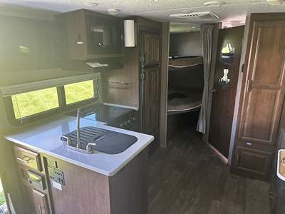 2019 FOREST RIVER FLAGSTAFF MICRO LITE photo 8