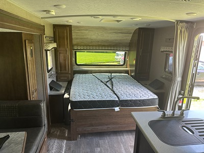 2019 FOREST RIVER FLAGSTAFF MICRO LITE photo 10