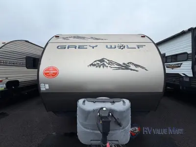2015 Forest River RV Cherokee Grey Wolf photo 2