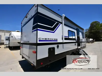 2027 Forest River RV Cherokee Alpha Wolf photo 5
