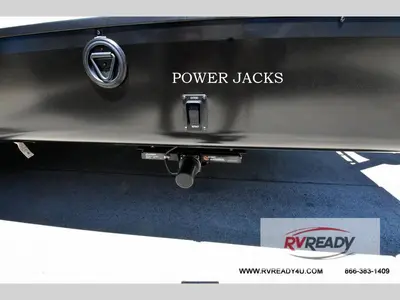 2027 Forest River RV Cherokee Alpha Wolf photo 34