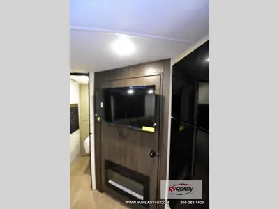 2027 Forest River RV Cherokee Alpha Wolf photo 15