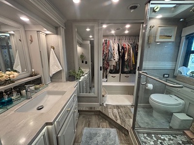 2024 FLEETWOOD DISCOVERY LXE photo 33