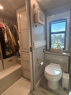 2024 FLEETWOOD DISCOVERY LXE photo 47