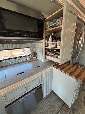 2024 FLEETWOOD DISCOVERY LXE photo 18