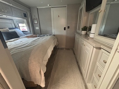 2024 FLEETWOOD DISCOVERY LXE photo 40