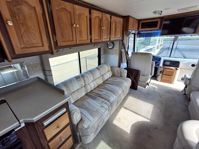 2003 TIFFIN MOTORHOMES PHAETON photo 11