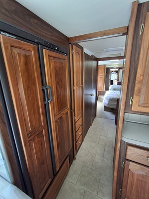 2003 TIFFIN MOTORHOMES PHAETON photo 21