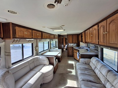 2003 TIFFIN MOTORHOMES PHAETON photo 8