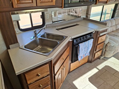 2003 TIFFIN MOTORHOMES PHAETON photo 16