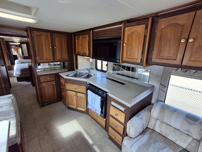 2003 TIFFIN MOTORHOMES PHAETON photo 10