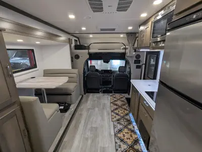 2024 Dynamax Corp Isata 3 Series 24FW photo 31