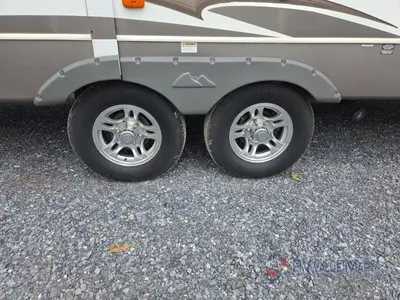 2014 Keystone RV Cougar X-Lite photo 11