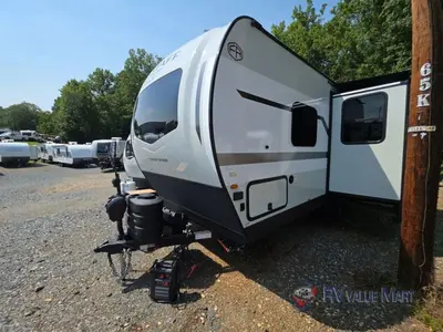 2027 Forest River Flagstaff Micro Lite photo 4