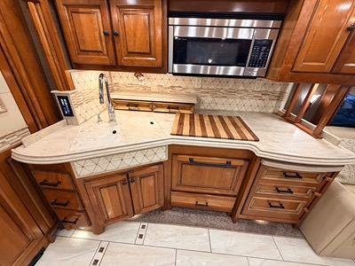 2016 TIFFIN MOTORHOMES ALLEGRO BUS photo 4