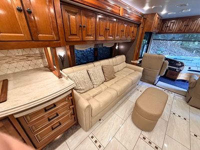 2016 TIFFIN MOTORHOMES ALLEGRO BUS photo 6