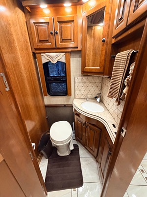 2016 TIFFIN MOTORHOMES ALLEGRO BUS photo 8