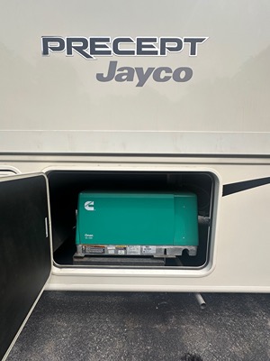 2019 JAYCO PRECEPT photo 16