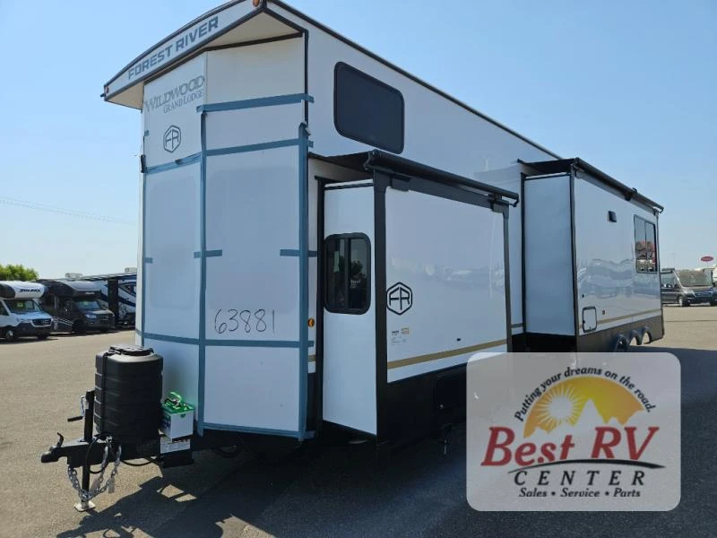 2025 Forest River RV Wildwood Grand Lodge exterior