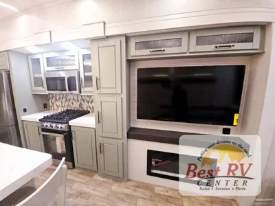 2025 Redwood RV Regency photo 45