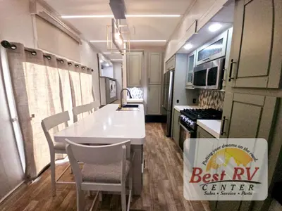 2025 Redwood RV Regency photo 47