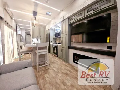 2025 Redwood RV Regency photo 33