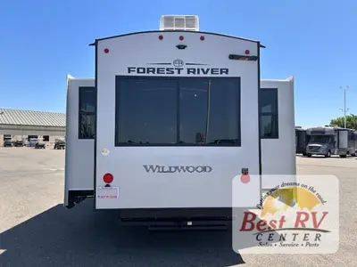 2026 Forest River RV Wildwood Heritage Glen photo 4