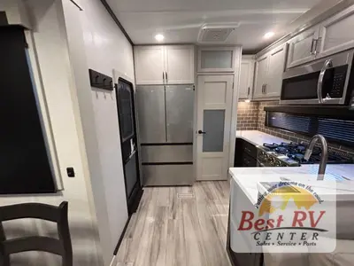2025 Keystone RV Alpine photo 36