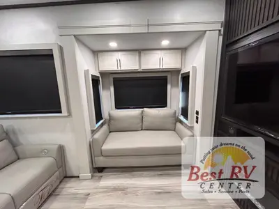 2025 Keystone RV Alpine photo 20