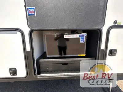 2025 Keystone RV Alpine photo 3