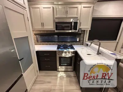 2025 Keystone RV Alpine photo 43