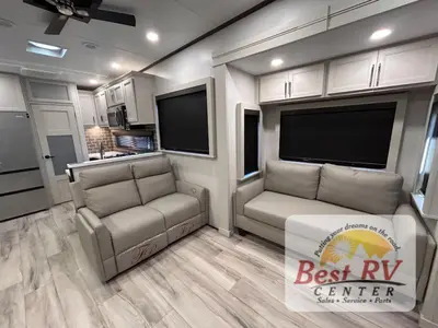 2025 Keystone RV Alpine photo 21