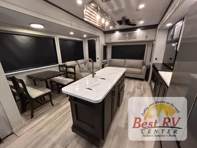 2026 Keystone RV Alpine photo 18