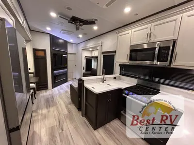 2026 Keystone RV Alpine Avalanche Edition photo 10