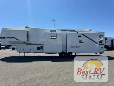 2026 Forest River RV Cherokee Arctic Wolf photo 6