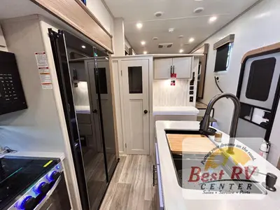 2026 Dutchmen RV Astoria photo 44