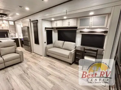 2026 Keystone RV Alpine Avalanche Edition photo 10