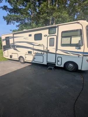 2015 JAYCO PRECEPT photo 2