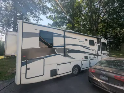 2015 JAYCO PRECEPT photo 3