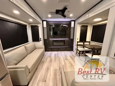 2026 Keystone RV Alpine photo 18
