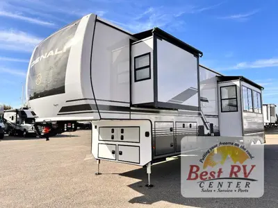 2026 Dutchmen RV Denali photo 7