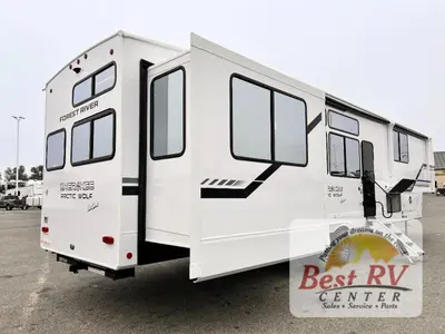 2026 Forest River RV Cherokee Arctic Wolf photo 4