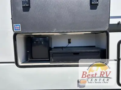 2026 Keystone RV Alpine Avalanche Edition photo 3