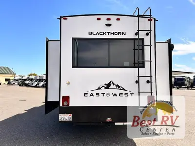2024 EAST TO WEST Blackthorn photo 5
