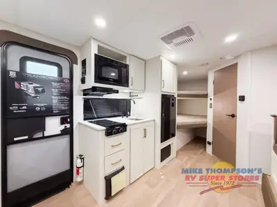 2026 Grand Design Transcend One photo 13