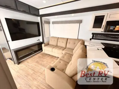 2027 Forest River RV Cherokee Sabre photo 38